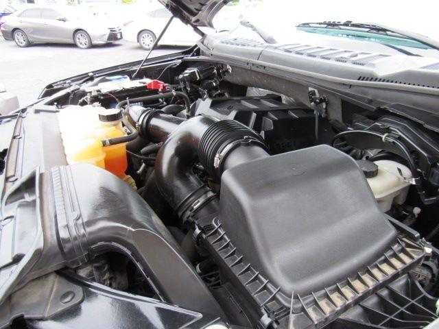Ford F-150 XL SuperCab 8-ft. Bed 4WD 2015