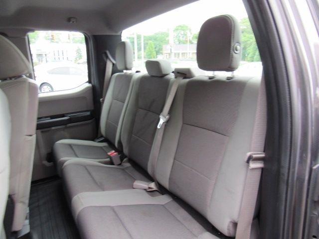 Ford F-150 XL SuperCab 8-ft. Bed 4WD 2015
