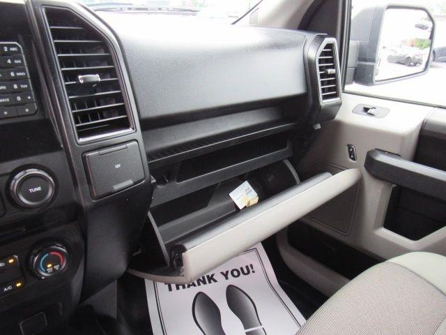 Ford F-150 XL SuperCab 8-ft. Bed 4WD 2015