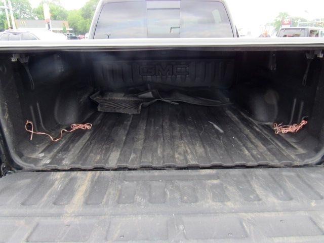 GMC Sierra 1500 SLT Crew Cab Long Box 4WD 2018