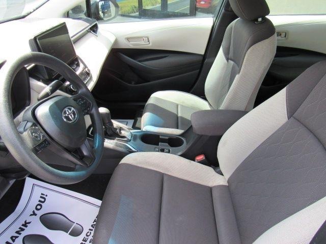 Toyota Corolla LE 2025