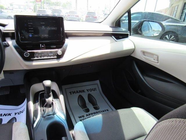 Toyota Corolla LE 2025
