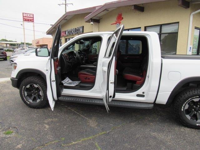 RAM 1500 Rebel Crew Cab SB 4WD 2019
