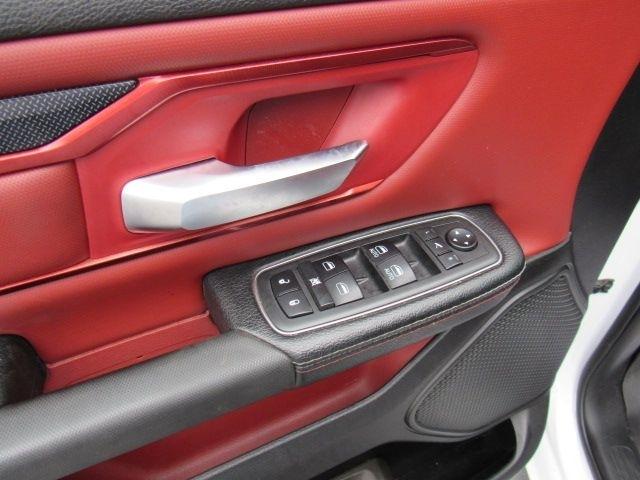 RAM 1500 Rebel Crew Cab SB 4WD 2019
