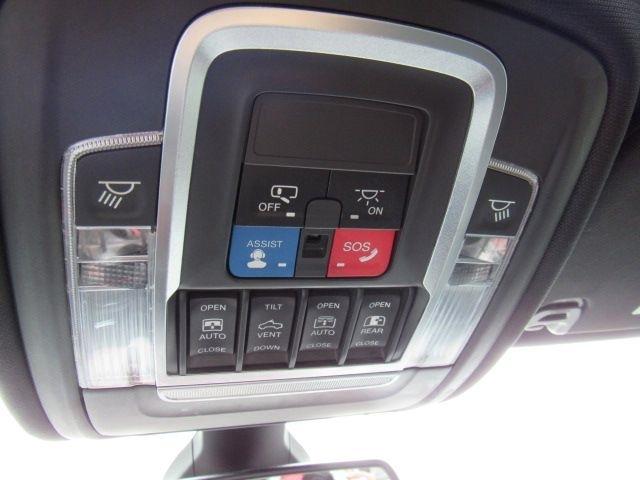 RAM 1500 Rebel Crew Cab SB 4WD 2019