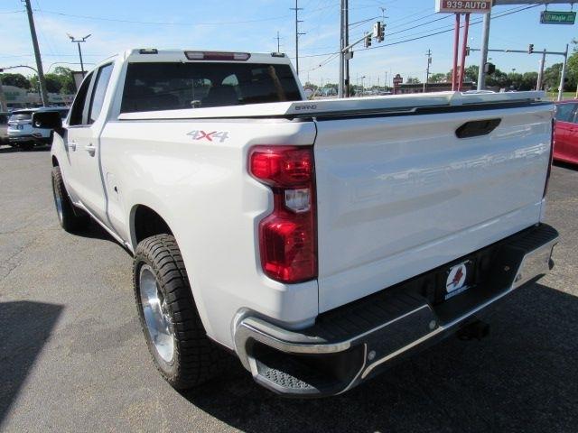 Chevrolet Silverado 1500 LT Double Cab 4WD 2021