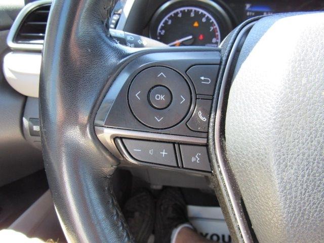 Toyota Camry SE 2022