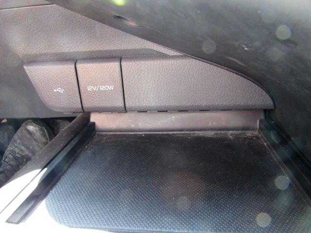 Toyota Camry SE 2022