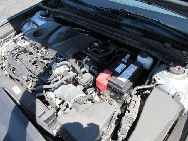 Toyota Camry SE 2022