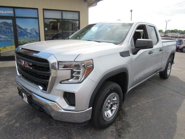 2019 GMC Sierra 4WD Double Cab Standard Box's photo