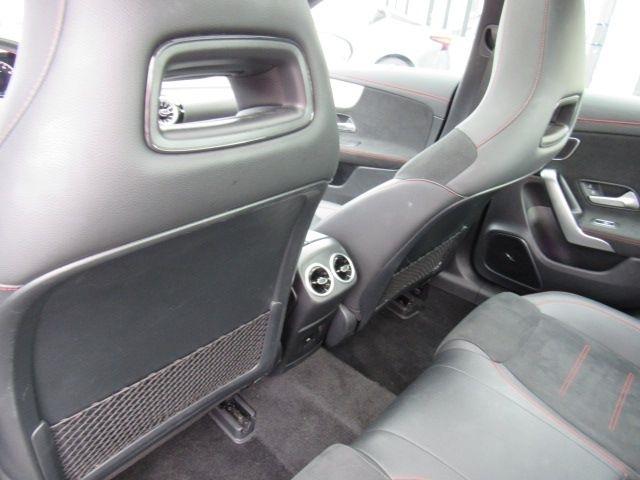 Mercedes-Benz CLA-Class CLA250 4MATIC 2024