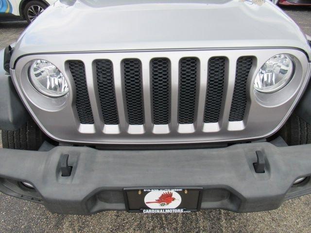 Jeep Wrangler Unlimited Sport 2018