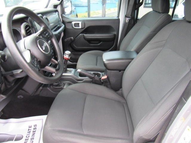 Jeep Wrangler Unlimited Sport 2018