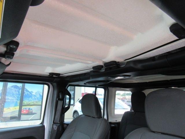 Jeep Wrangler Unlimited Sport 2018