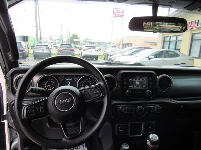 Jeep Wrangler Unlimited Sport 2018