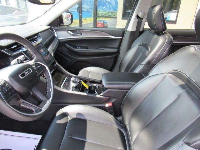 Jeep Grand Cherokee L Limited 4WD 2023