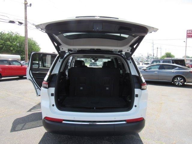Jeep Grand Cherokee L Limited 4WD 2023