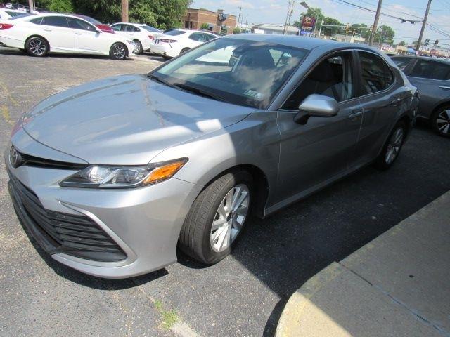 Toyota Camry LE 2021