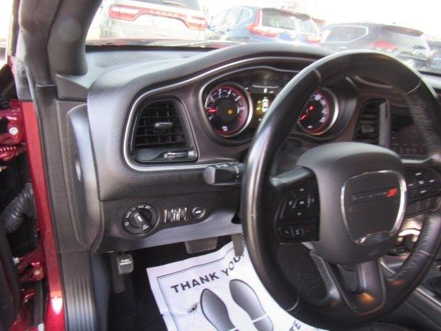 Dodge Challenger SXT 2021