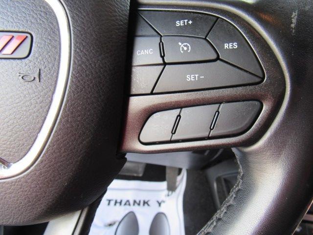 Dodge Challenger SXT 2021