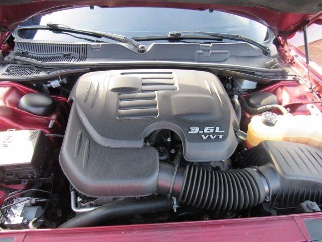 Dodge Challenger SXT 2021