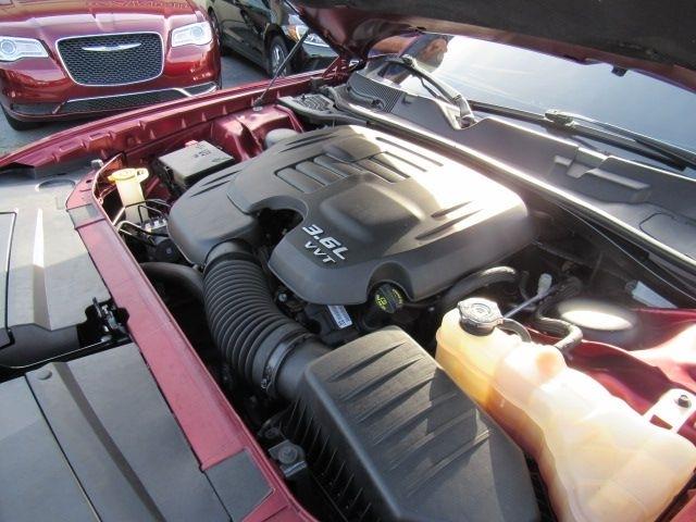 Dodge Challenger SXT 2021