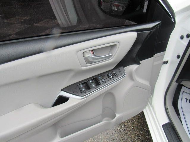 Toyota Camry LE 2017