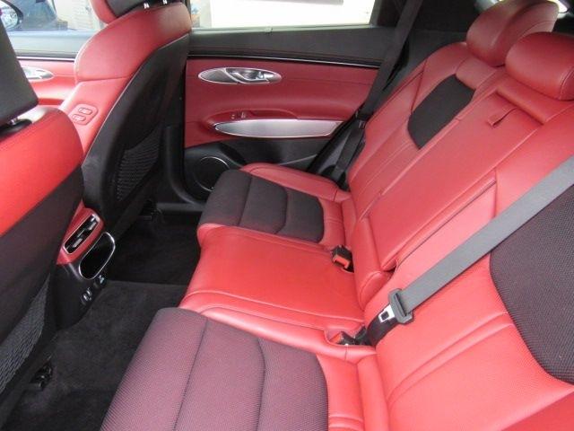 Genesis GV70 2.5T 2022