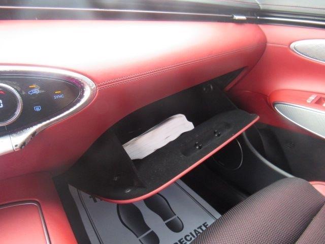 Genesis GV70 2.5T 2022