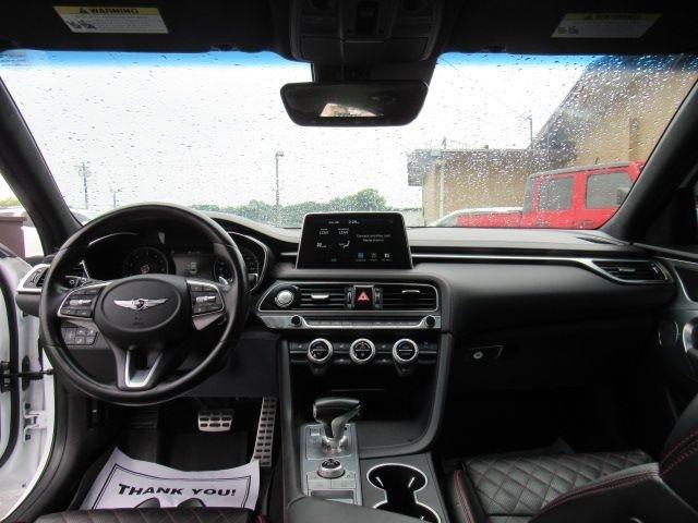 Genesis G70 3.3T Design AWD 2021