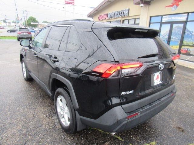 Toyota RAV4 XLE AWD 2019