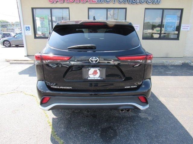 Toyota Highlander XSE AWD V6 2021