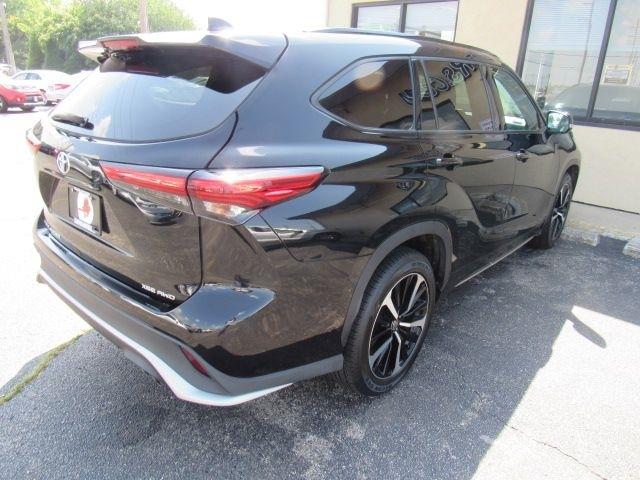 Toyota Highlander XSE AWD V6 2021