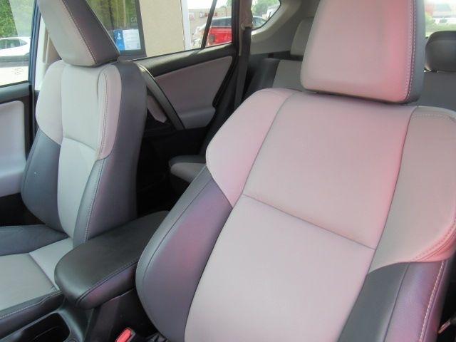 Toyota RAV4 Limited AWD 2014