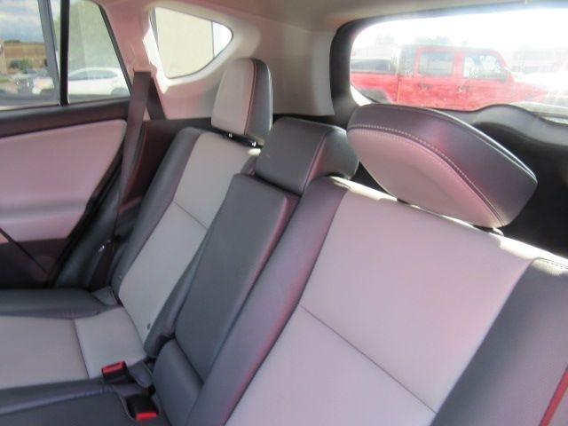 Toyota RAV4 Limited AWD 2014