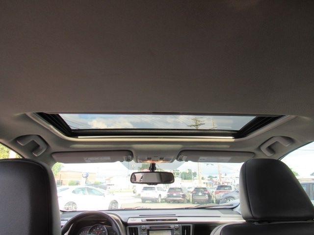 Toyota RAV4 Limited AWD 2014