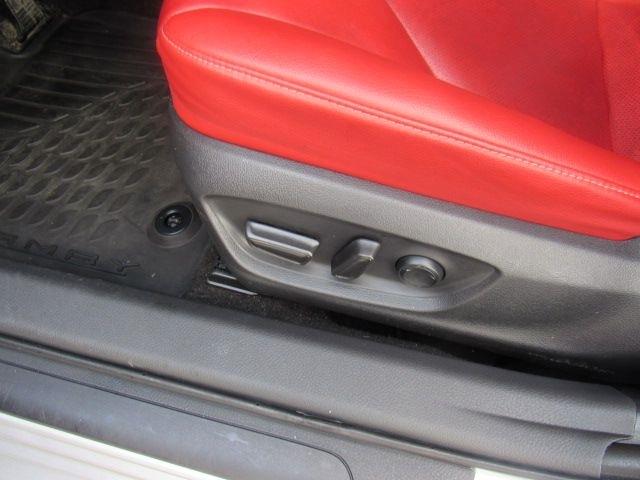 Toyota Camry XSE AWD 2021