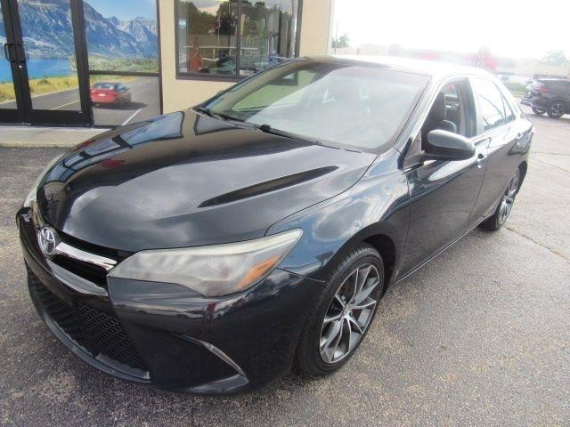 Toyota Camry XLE V6 2015