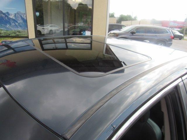 Toyota Camry XLE V6 2015