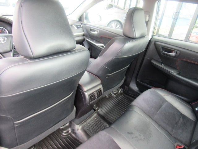 Toyota Camry XLE V6 2015