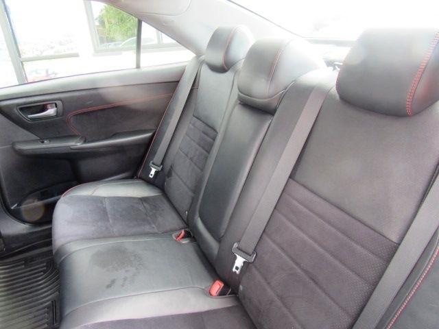 Toyota Camry XLE V6 2015