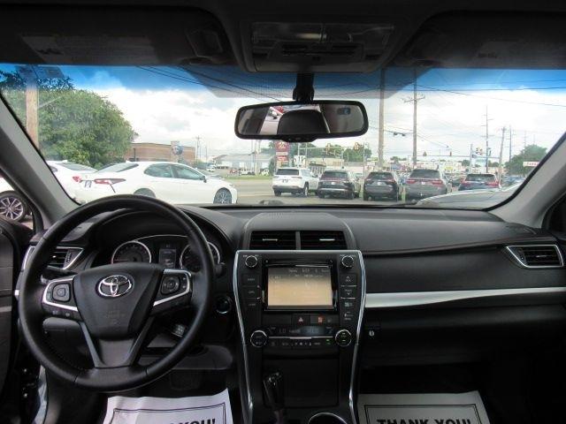 Toyota Camry XLE V6 2015