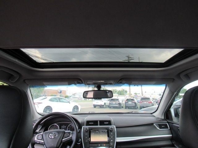 Toyota Camry XLE V6 2015
