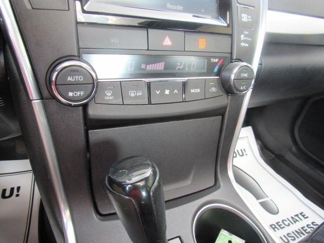 Toyota Camry XLE V6 2015