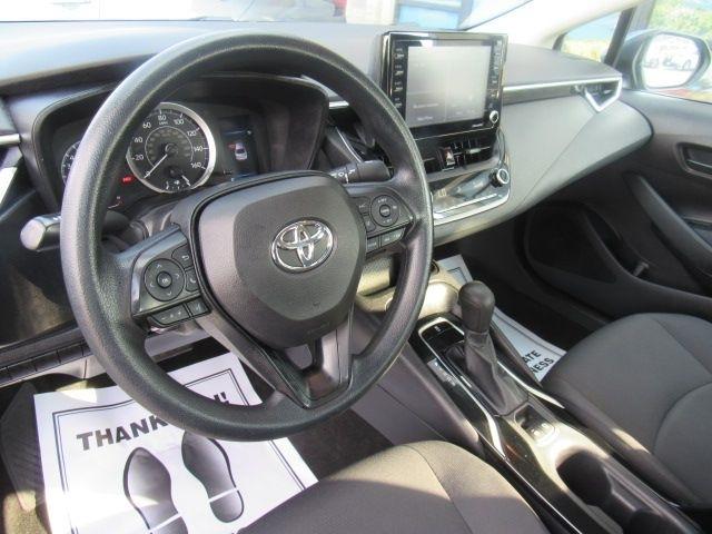 Toyota Corolla LE 2022