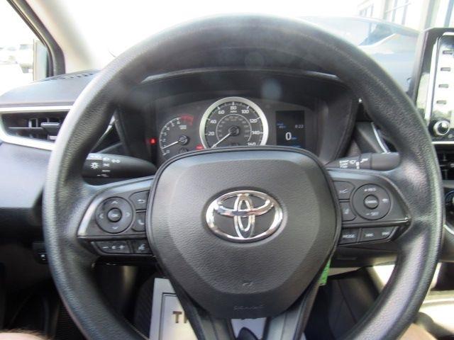 Toyota Corolla LE 2022