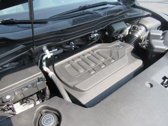 Acura MDX SH-AWD 9-Spd AT 2017