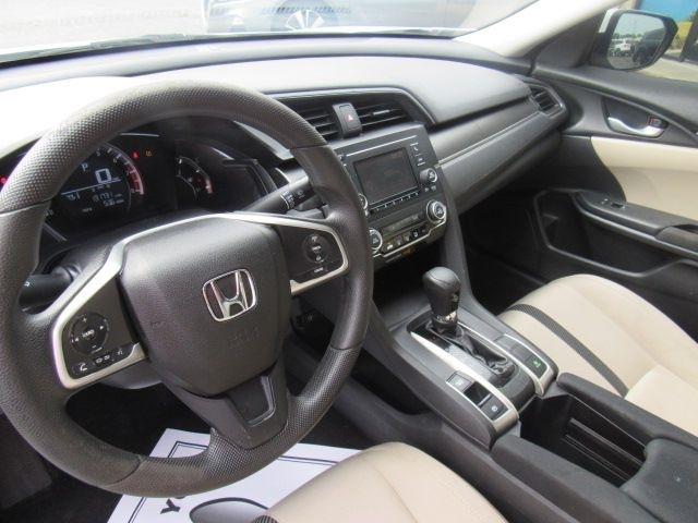 Honda Civic LX Sedan CVT 2017