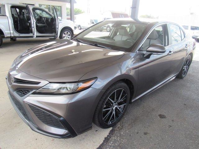 Toyota Camry SE Nightshade Edition 2022