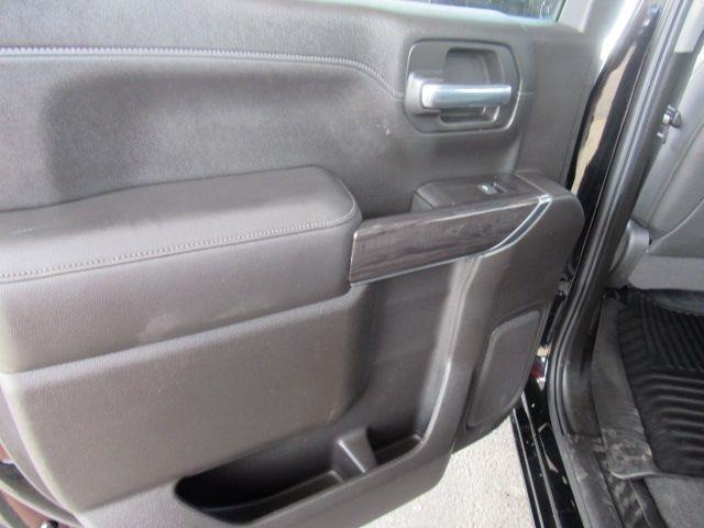 Chevrolet Silverado 1500 LTZ Crew Cab 4WD 2020